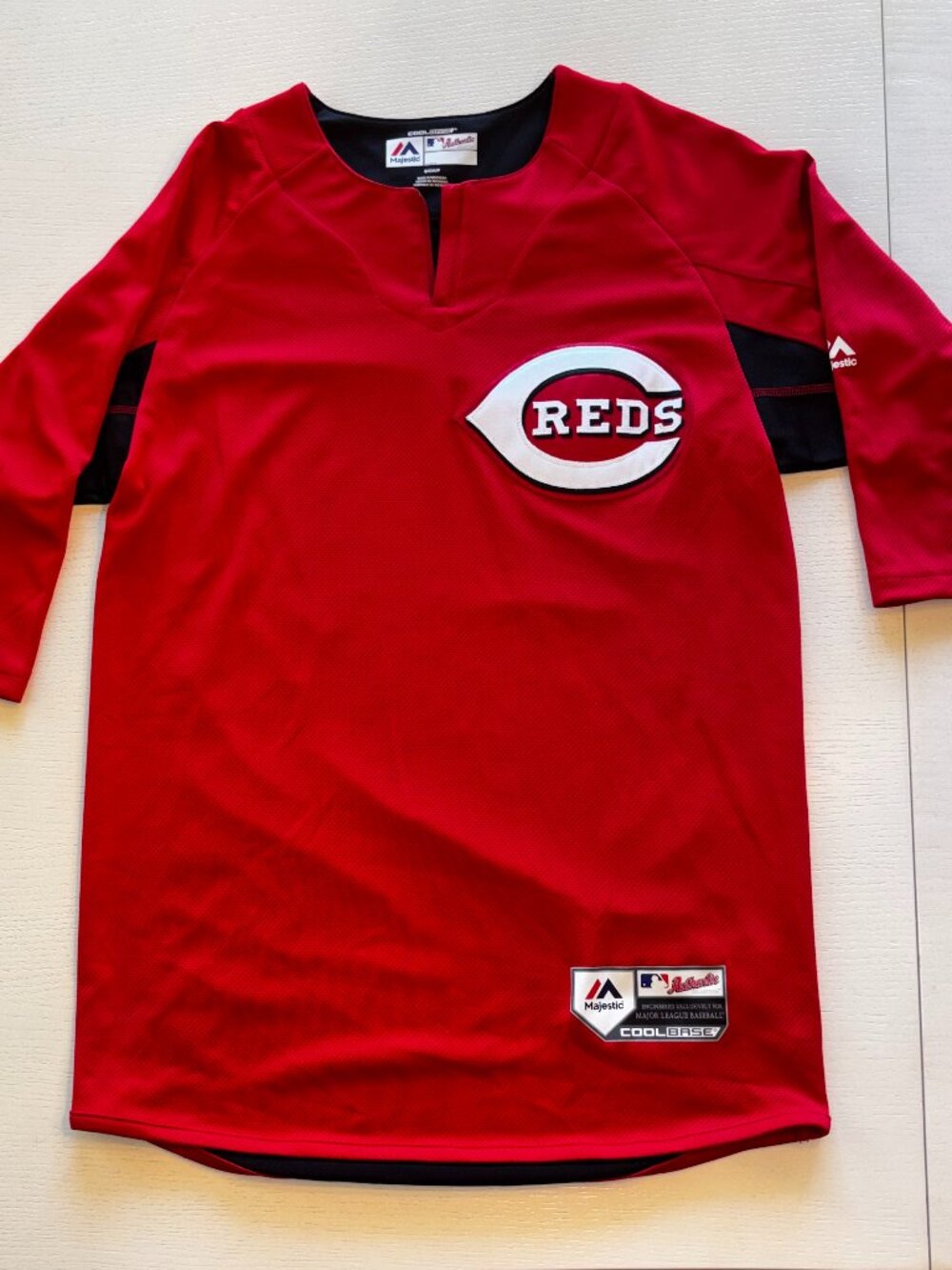 Cincinnati Reds Majestic Cool Base 3/4 Sleeve Batting Practice Jersey - NWOT